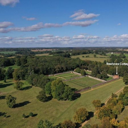 The Walled Garden At Woodhall Estate Hertford Exterior foto